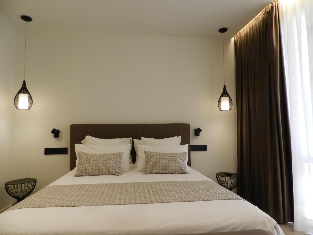 Hotel Manel Мартурель Екстер'єр фото